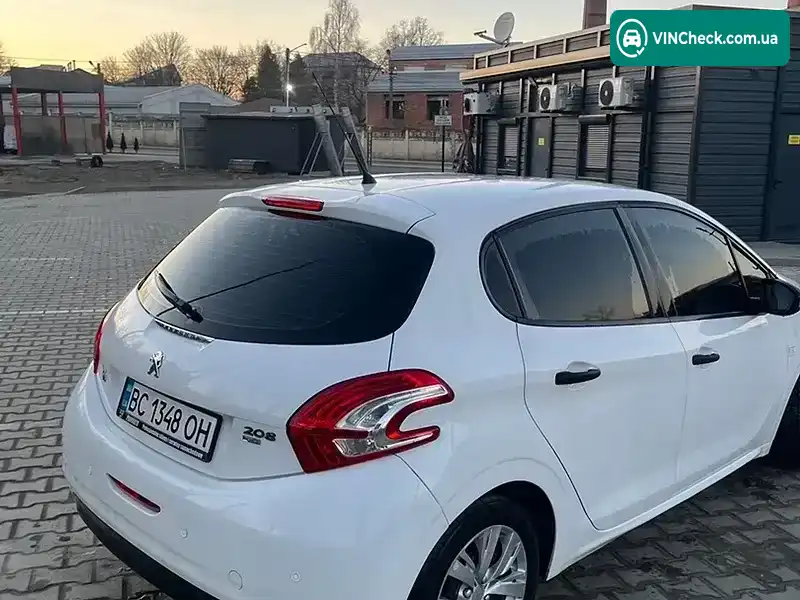 Peugeot 208 2013, фото з оголошення 2 з 12, VIN VF3CC8HR0DT009238