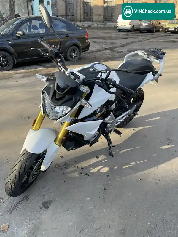 BMW G 310R 2017, фото з оголошення 2 з 11, VIN WB30G0102HR835328