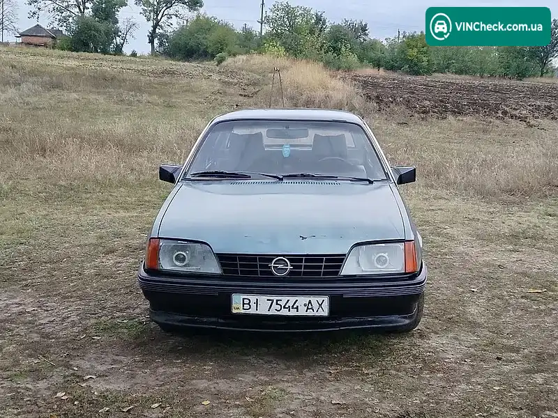 Opel Rekord 1986, фото з оголошення 2 з 20, VIN W0L000016G1020862