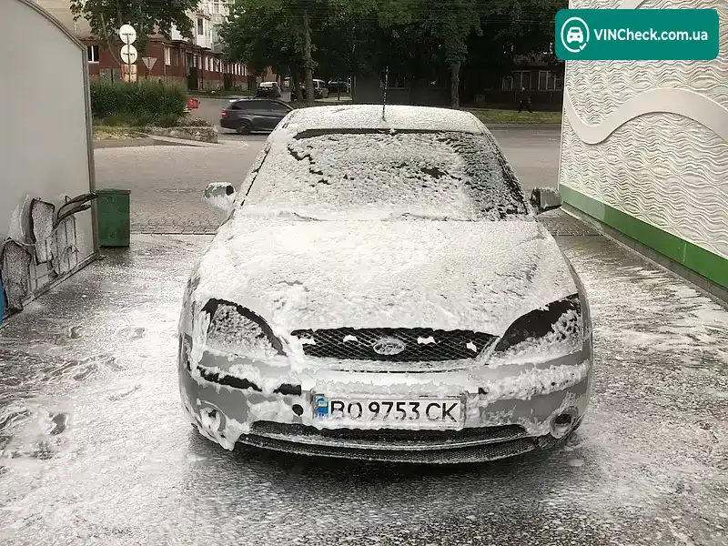 Ford Mondeo 2000, фото з оголошення 1 з 13, VIN WF05XXGBB5YS82110