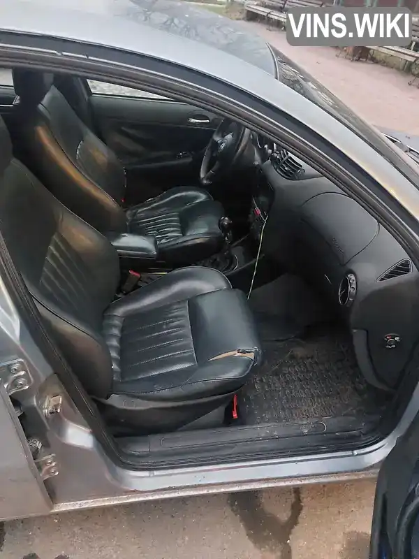Alfa Romeo 147 2002, фото з оголошення 2 з 11, VIN ZAR93700005068565