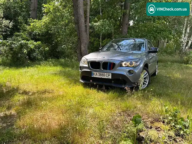 BMW X1 2012, фото з оголошення 2 з 10, VIN WBAVP11020VU15293