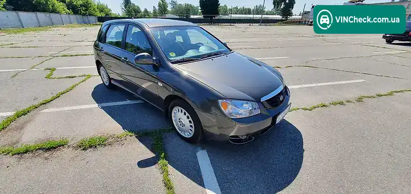 Kia Cerato 2005, фото з оголошення 1 з 18, VIN KNEFE244255172413