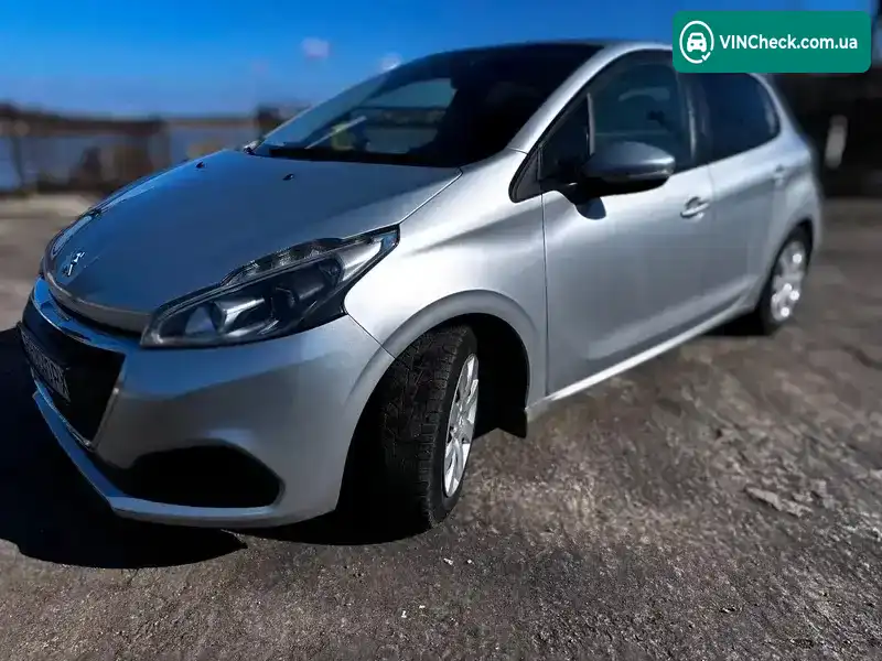 Peugeot 208 2017, фото з оголошення 2 з 21, VIN VF3CCHMZ0HT006979
