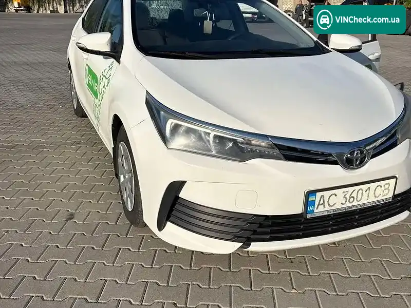 Toyota Corolla 2018, фото з оголошення 1 з 10, VIN NMTBT9JE00R055316