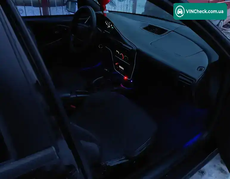 Chevrolet Cavalier 1997, фото з оголошення 2 з 9, VIN 3G1JC5248VS843669