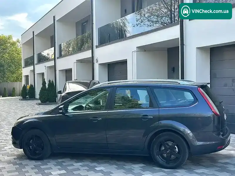 Ford Focus 2009, фото з оголошення 2 з 20, VIN WF0SXXGCDS9J40761