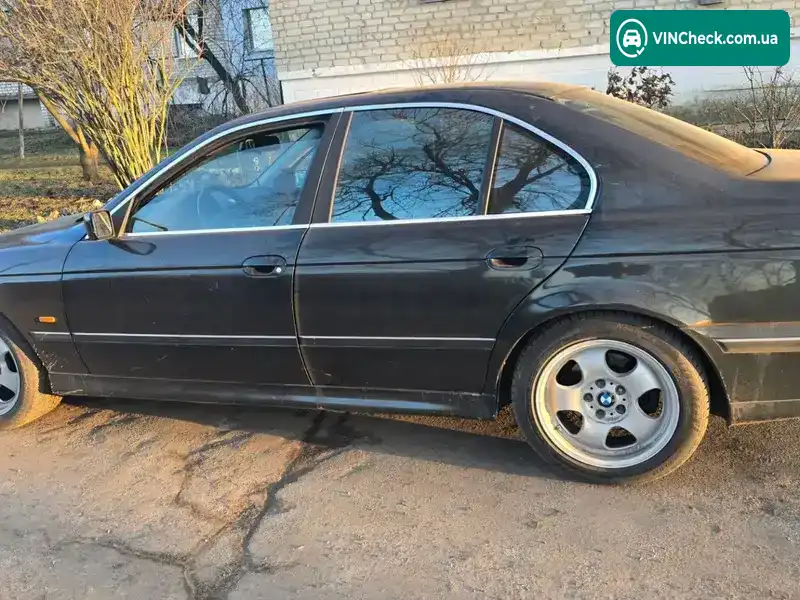 BMW 5 Series 1996, фото з оголошення 2 з 7, VIN WBADB5100D1110342