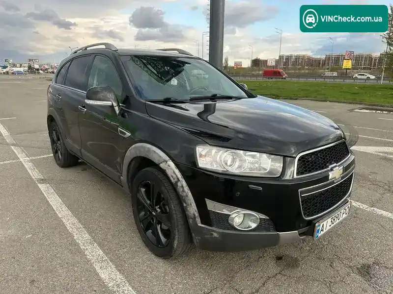Chevrolet Captiva 2018, фото з оголошення 2 з 20, VIN KL1CD2669JB047886