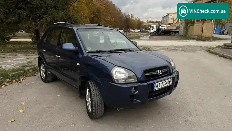 Hyundai Santa FE 2004, фото з оголошення 2 з 17, VIN KMHJN81BP5U031604