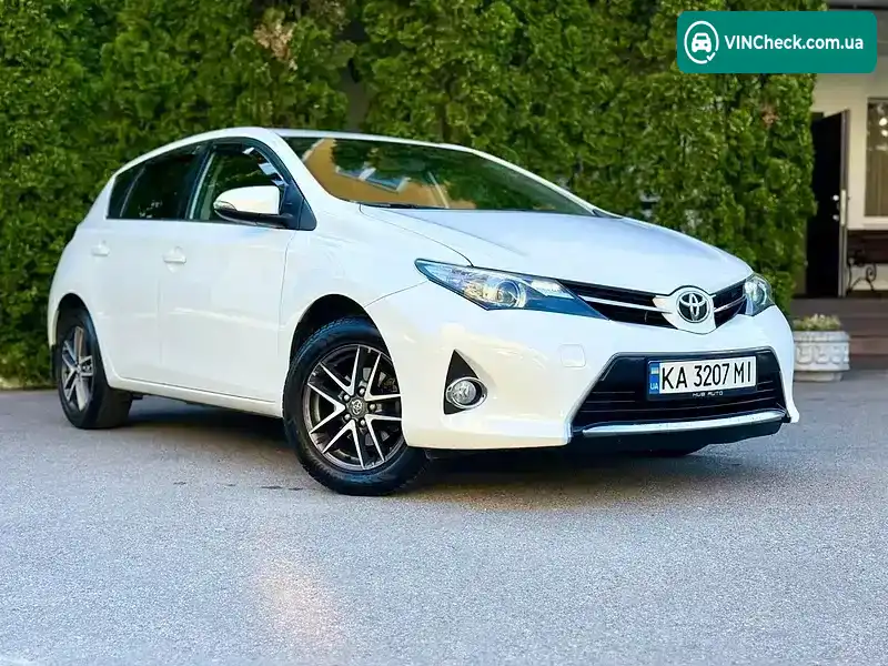 Toyota Auris 2015, фото з оголошення 1 з 20, VIN SB1ME4JE50E077314