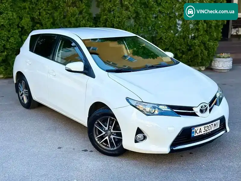 Toyota Auris 2015, фото з оголошення 2 з 20, VIN SB1ME4JE50E077314