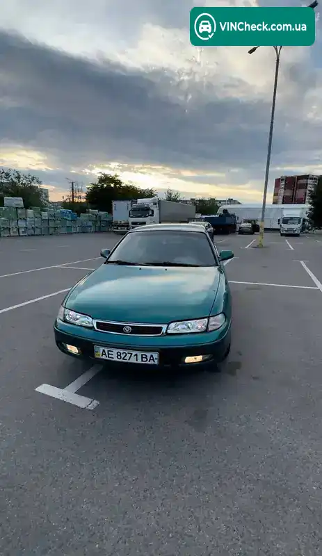 Mazda 626 1992, фото з оголошення 2 з 10, VIN JMZGE14A201183740
