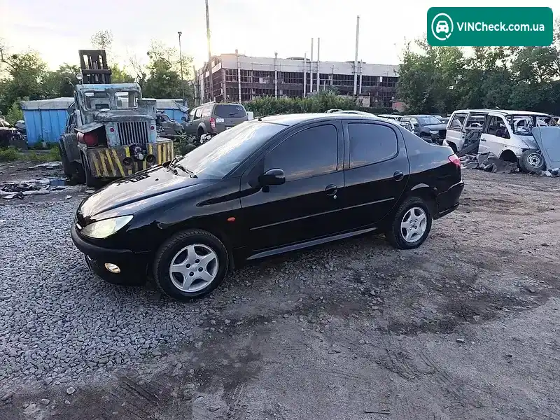 Peugeot 206 2007, фото з оголошення 1 з 9, VIN VF32BKFWA72774037