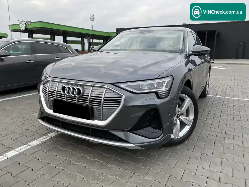 Audi e-tron 2021, фото з оголошення 2 з 21, VIN WAUZZZGE5MB026457