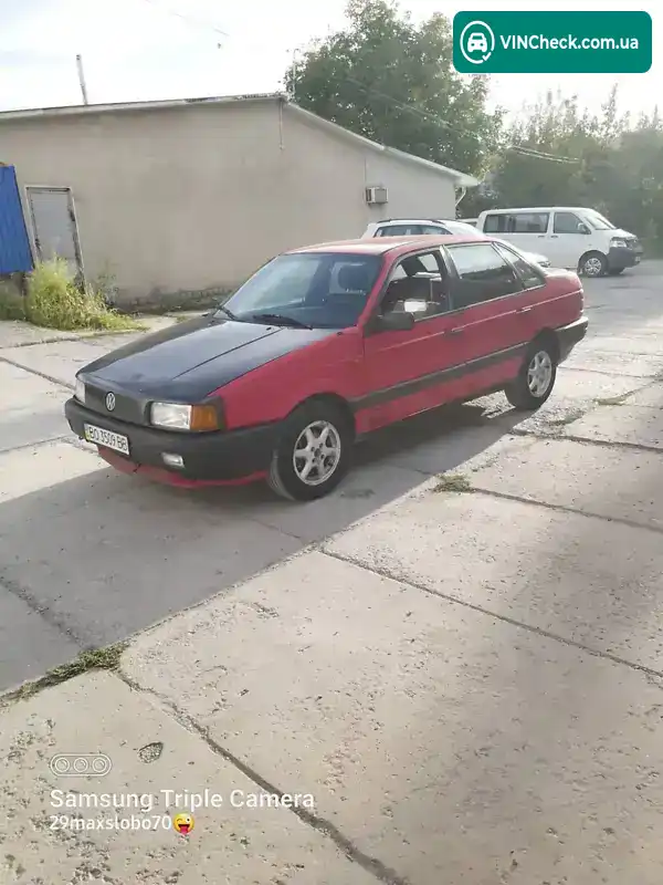 Volkswagen Passat 1989, фото з оголошення 1 з 8, VIN WVWZZZ31ZLE068896