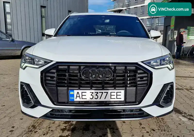 Audi Q3 2020, фото з оголошення 1 з 20, VIN WA1EECF3XL1103901