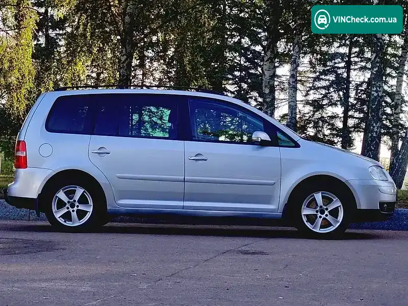 Volkswagen Touran 2006, фото з оголошення 2 з 20, VIN WVGZZZ1TZ6W141258