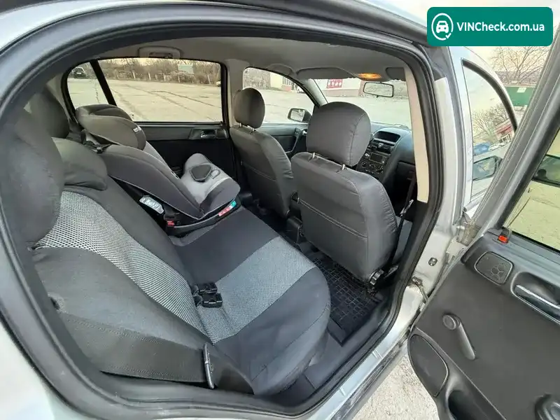 Opel Astra 1999, фото з оголошення 2 з 20, VIN W0L0TGF69Y5036278