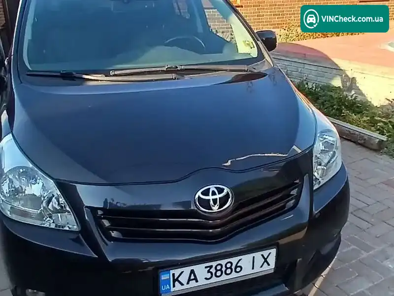 Toyota Verso 2010, фото з оголошення 1 з 15, VIN NMTDD26R10R039604