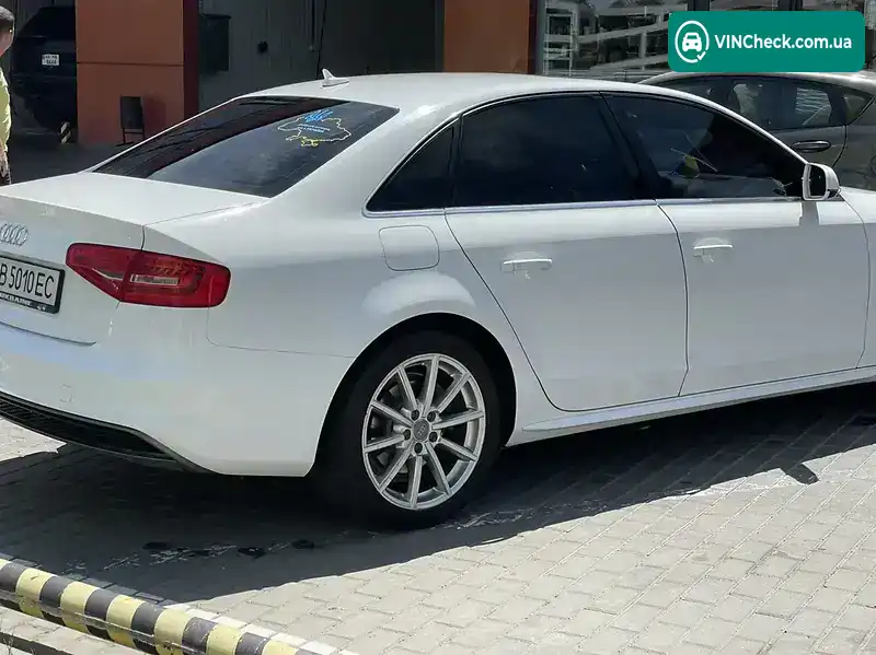 Audi A4 2015, фото з оголошення 1 з 6, VIN WAUAFAFL6FN036360