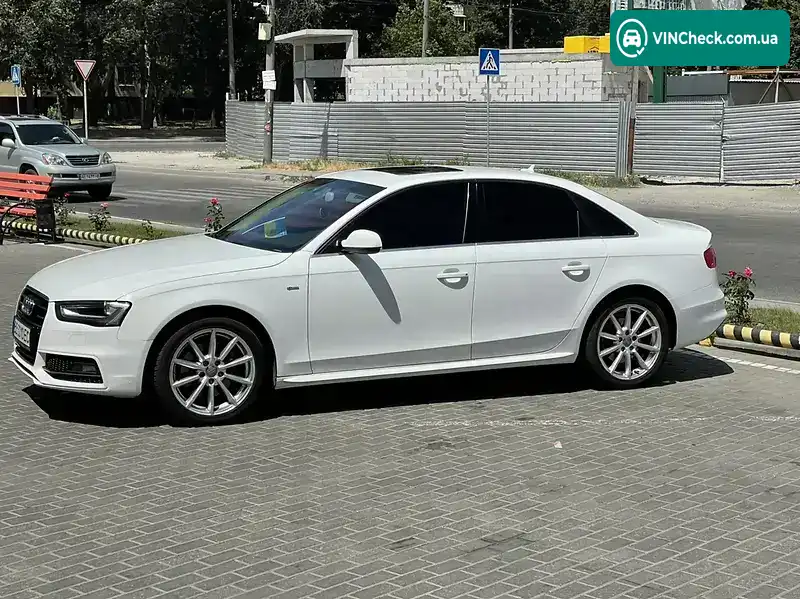 Audi A4 2015, фото з оголошення 2 з 6, VIN WAUAFAFL6FN036360