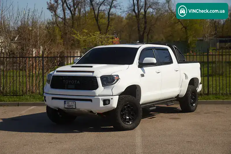 Toyota Tundra 2019, фото з оголошення 1 з 20, VIN 5TFAY5F18LX908198