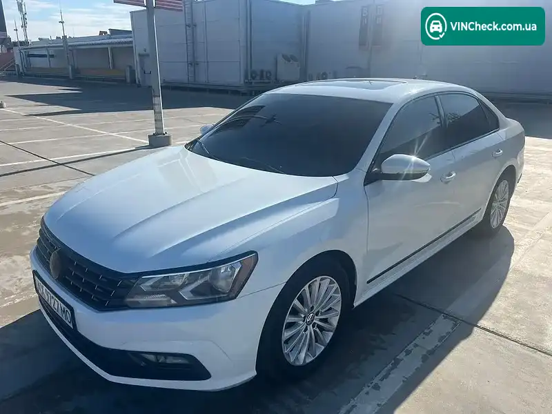 Volkswagen Passat 2016, фото з оголошення 1 з 20, VIN 1VWBT7A31HC030231