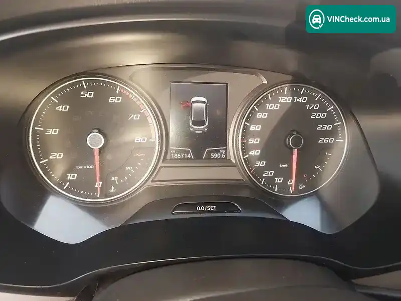 SEAT Leon 2018, фото з оголошення 2 з 20, VIN VSSZZZ5FZJR078131