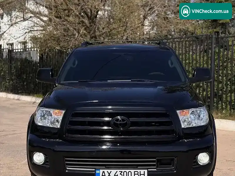 Toyota Sequoia 2010, фото з оголошення 2 з 21, VIN 5TDDY5G18BS043846
