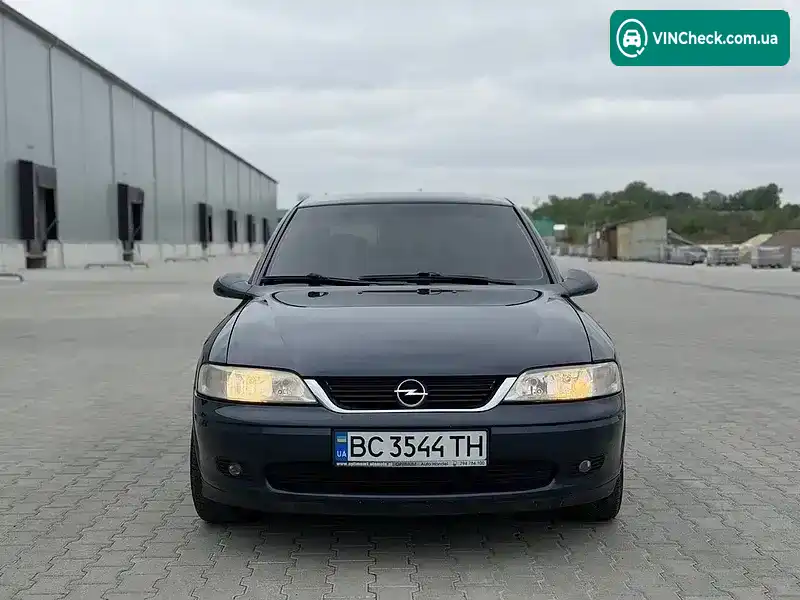 Opel Vectra 1999, фото з оголошення 2 з 12, VIN W0L0JBF19X1046378