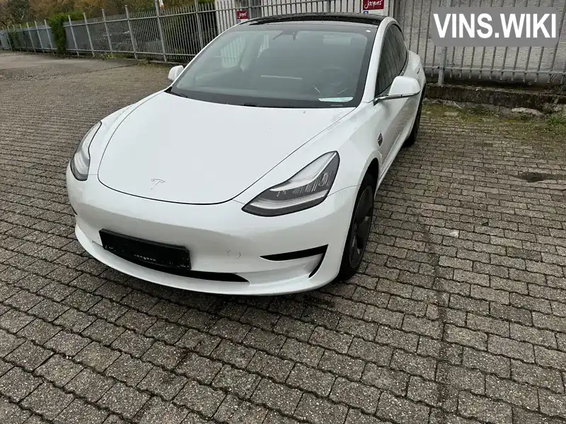 Tesla Model 3 2019, фото з оголошення 1 з 10, VIN 5YJ3E7EA1KF470180