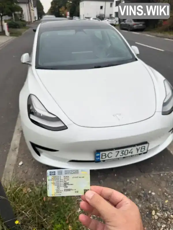 Tesla Model 3 2019, фото з оголошення 2 з 10, VIN 5YJ3E7EA1KF470180