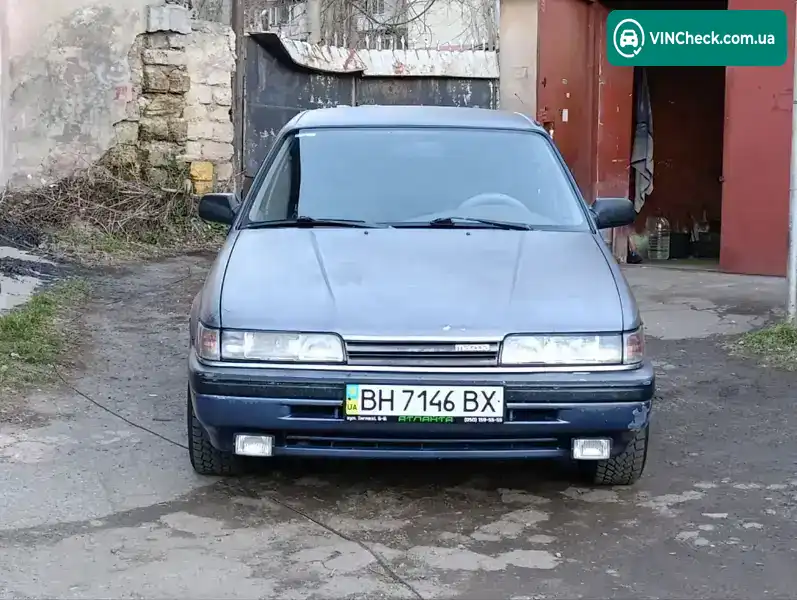 Mazda 626 1987, фото з оголошення 2 з 17, VIN JMZGD12D201140246