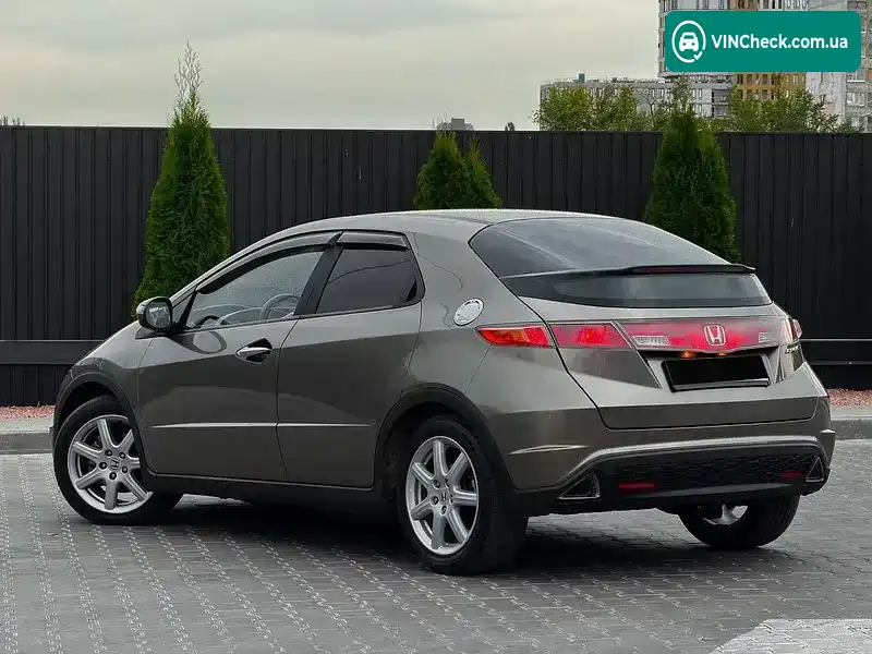 Honda Civic 2008, фото з оголошення 2 з 10, VIN SHHFK28809U005679