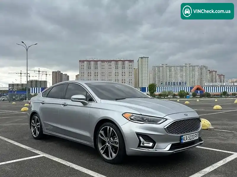 Ford Fusion 2020, фото з оголошення 1 з 10, VIN 3FA6P0D97LR175841
