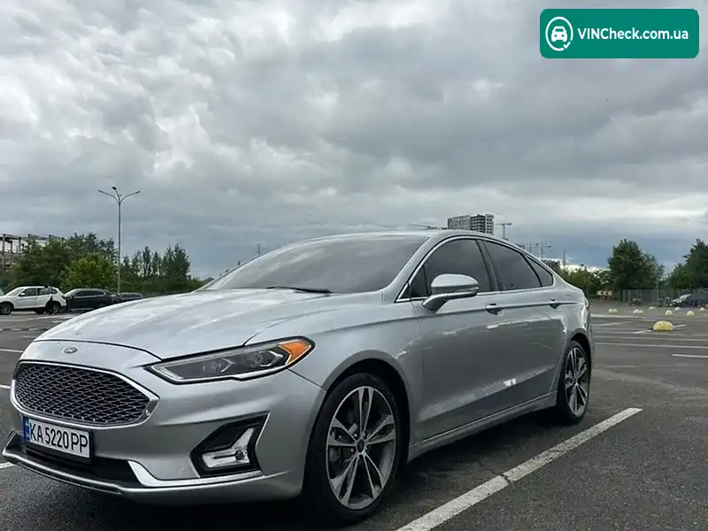 Ford Fusion 2020, фото з оголошення 2 з 10, VIN 3FA6P0D97LR175841