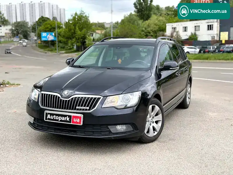 Skoda Superb 2013, фото з оголошення 2 з 20, VIN TMBJJ73TXE9012238