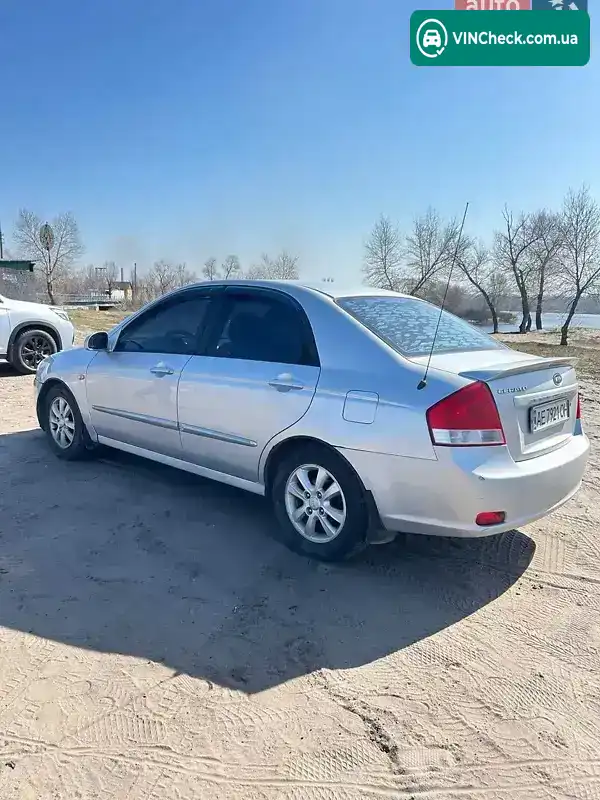 Kia Cerato 2006, фото з оголошення 2 з 11, VIN KNEFE227275376340