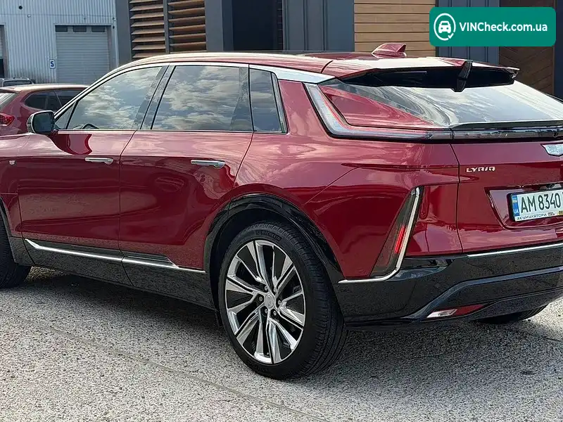 Cadillac Lyriq 2023, фото з оголошення 2 з 20, VIN 1GYKPSRK7RZ115556