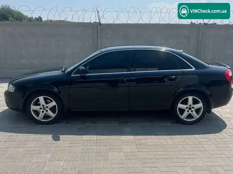 Audi A4 2002, фото з оголошення 2 з 12, VIN WAUZZZ8E23A159941