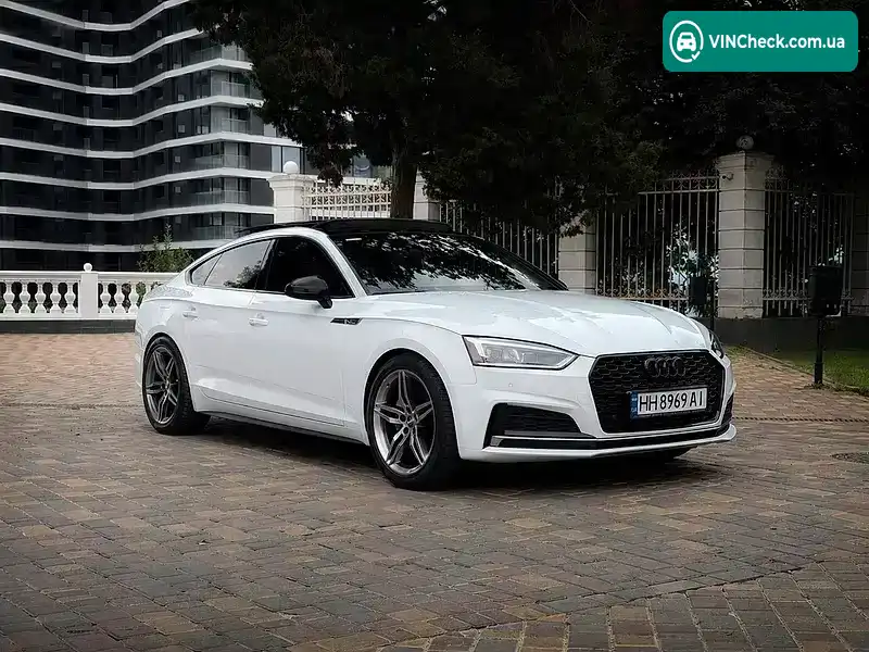 Audi A5 2019, фото з оголошення 2 з 13, VIN WAUENCF59KA087791