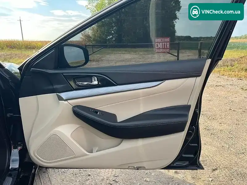 Nissan Maxima 2017, фото з оголошення 2 з 14, VIN 1N4AA6AP7JC362977