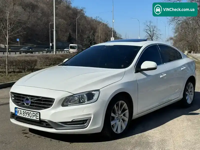 Volvo S60 2014, фото з оголошення 2 з 18, VIN YV1FS84BBF2336308