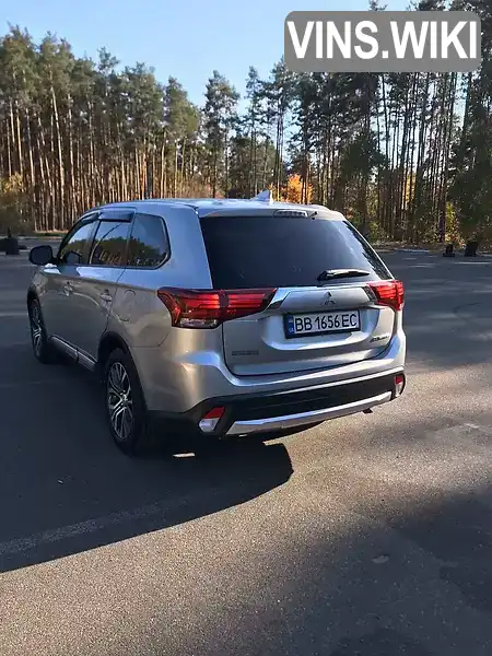 Mitsubishi Outlander 2018, фото з оголошення 1 з 15, VIN JA4AD2A30JZ052829