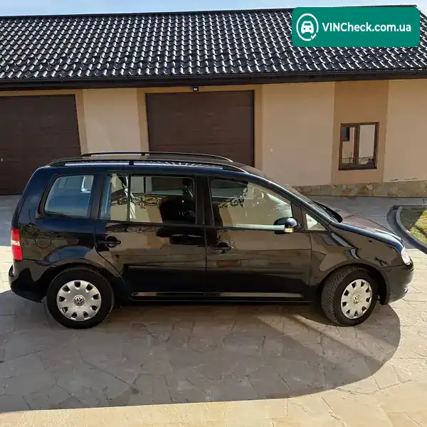 Volkswagen Touran 2004, фото з оголошення 2 з 19, VIN WVGZZZ1TZ4W069451