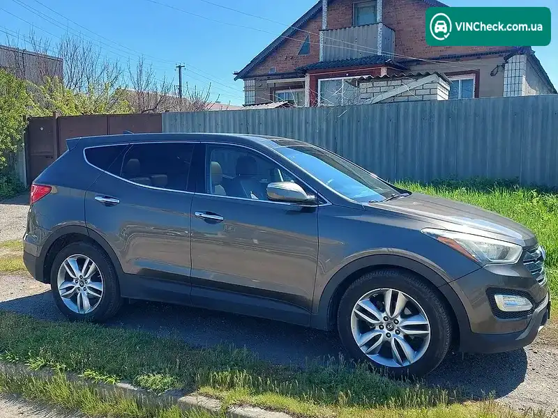 Hyundai Santa FE 2013, фото з оголошення 1 з 17, VIN 5XYZWDLA1DG080880