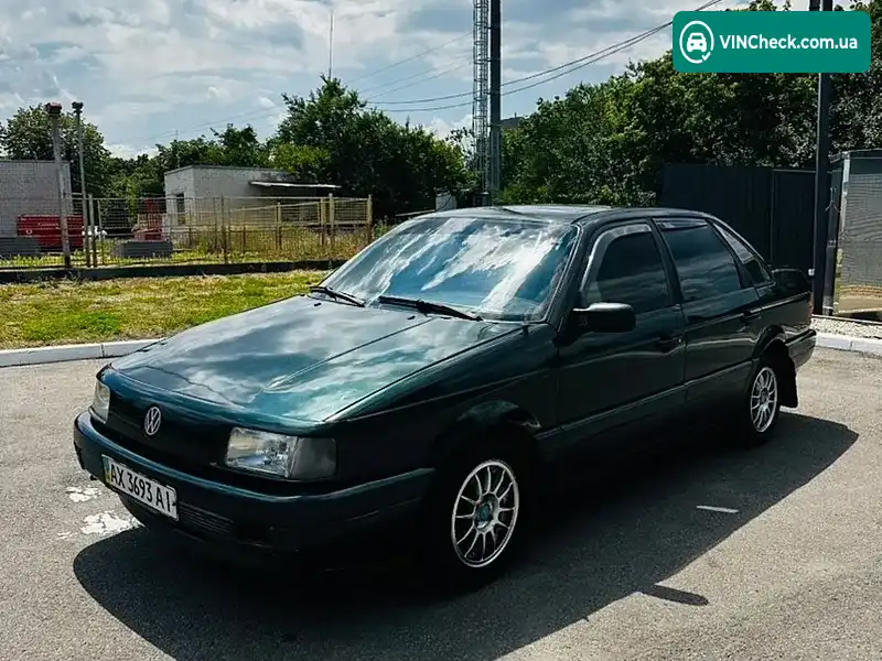 Volkswagen Passat 1990, фото з оголошення 1 з 15, VIN WVWZZZ31ZKE013993