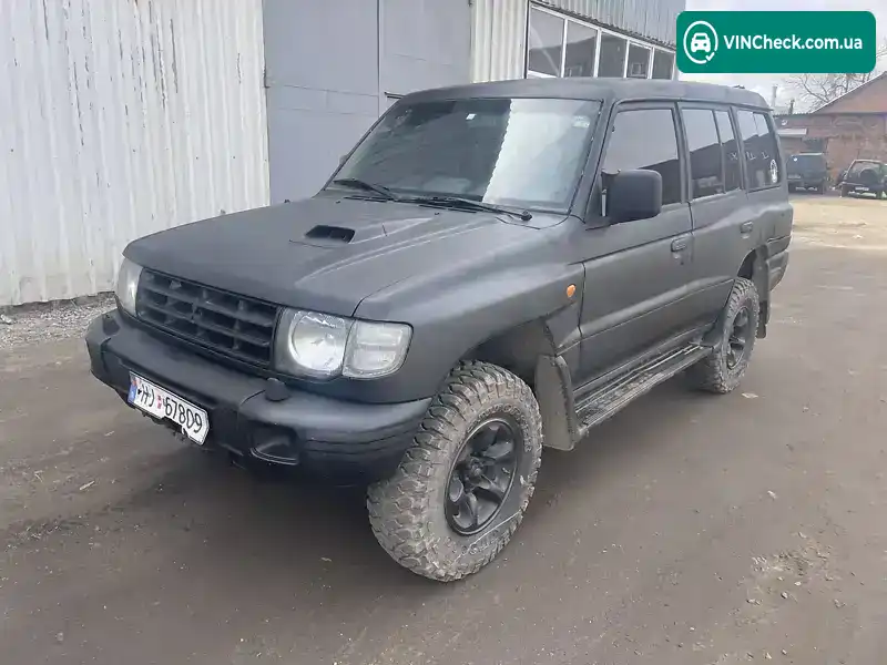 Mitsubishi Pajero 2000, фото з оголошення 1 з 11, VIN JMB0RV460XJ000886