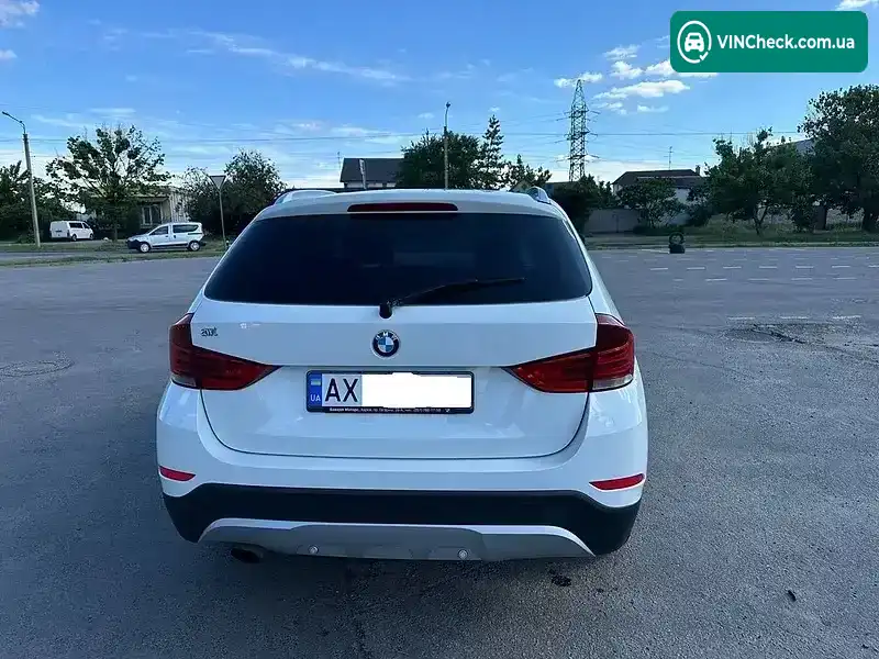 BMW X1 2013, фото з оголошення 2 з 6, VIN WBAVP71020VW29039